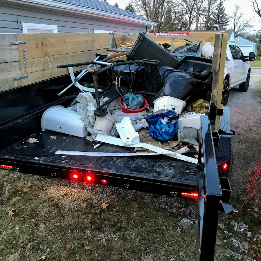 Roll-off dumpster delivered to a residential driveway in Wills Point